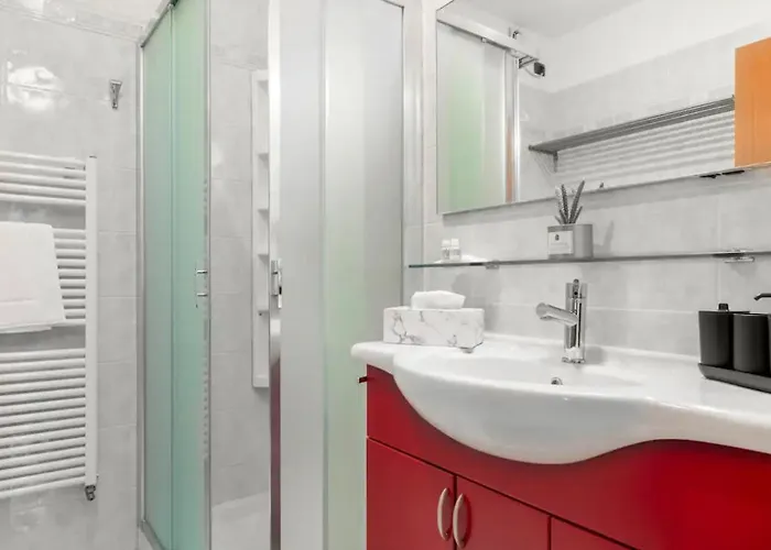 - La Tua Casa Con I Migliori Comfort ريتشيوني